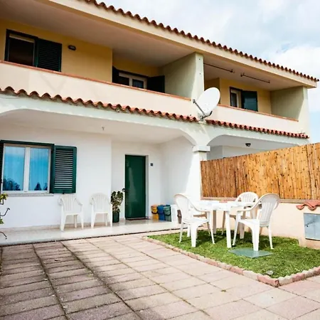 Holiday home Tanaunella Appartamento *