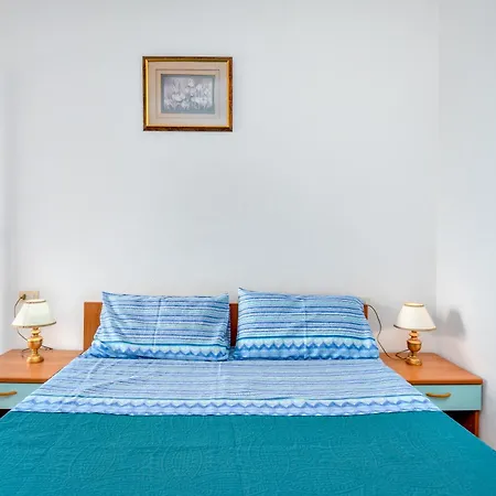 Tanaunella Appartamento Holiday home