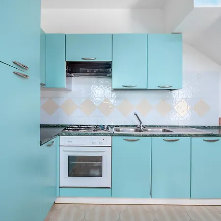 Tanaunella Appartamento Holiday home *